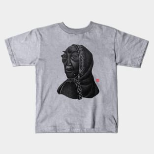 Village Woman Portraitn 2 Kids T-Shirt